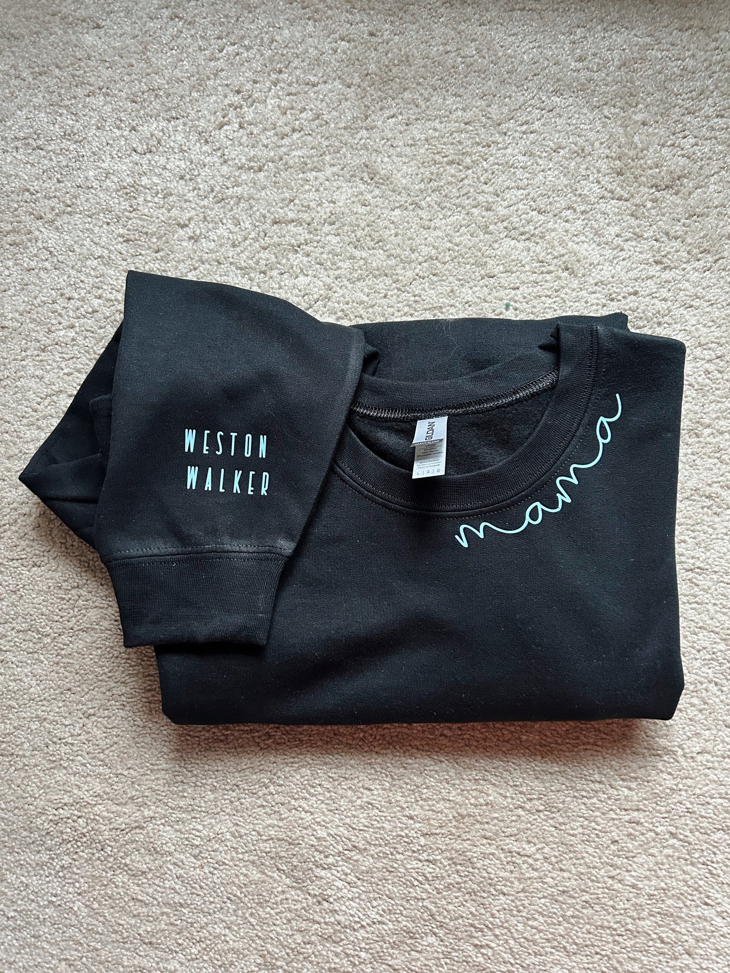 mama crewneck